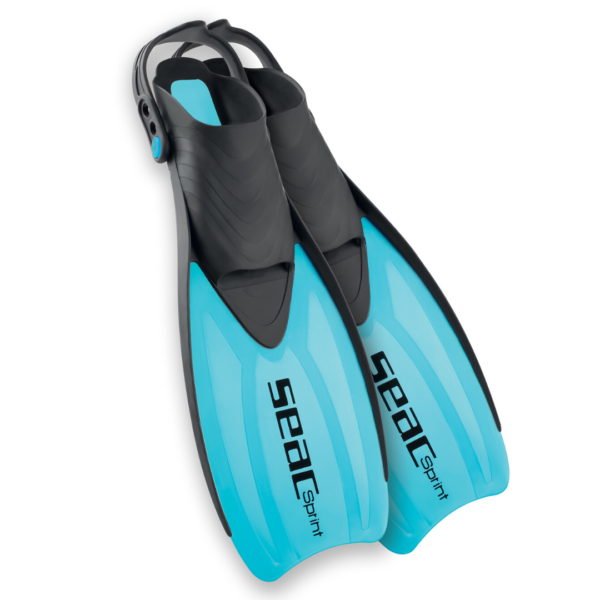 SEAC-snorkeling-Sprint-Fin-foot-view-blue
