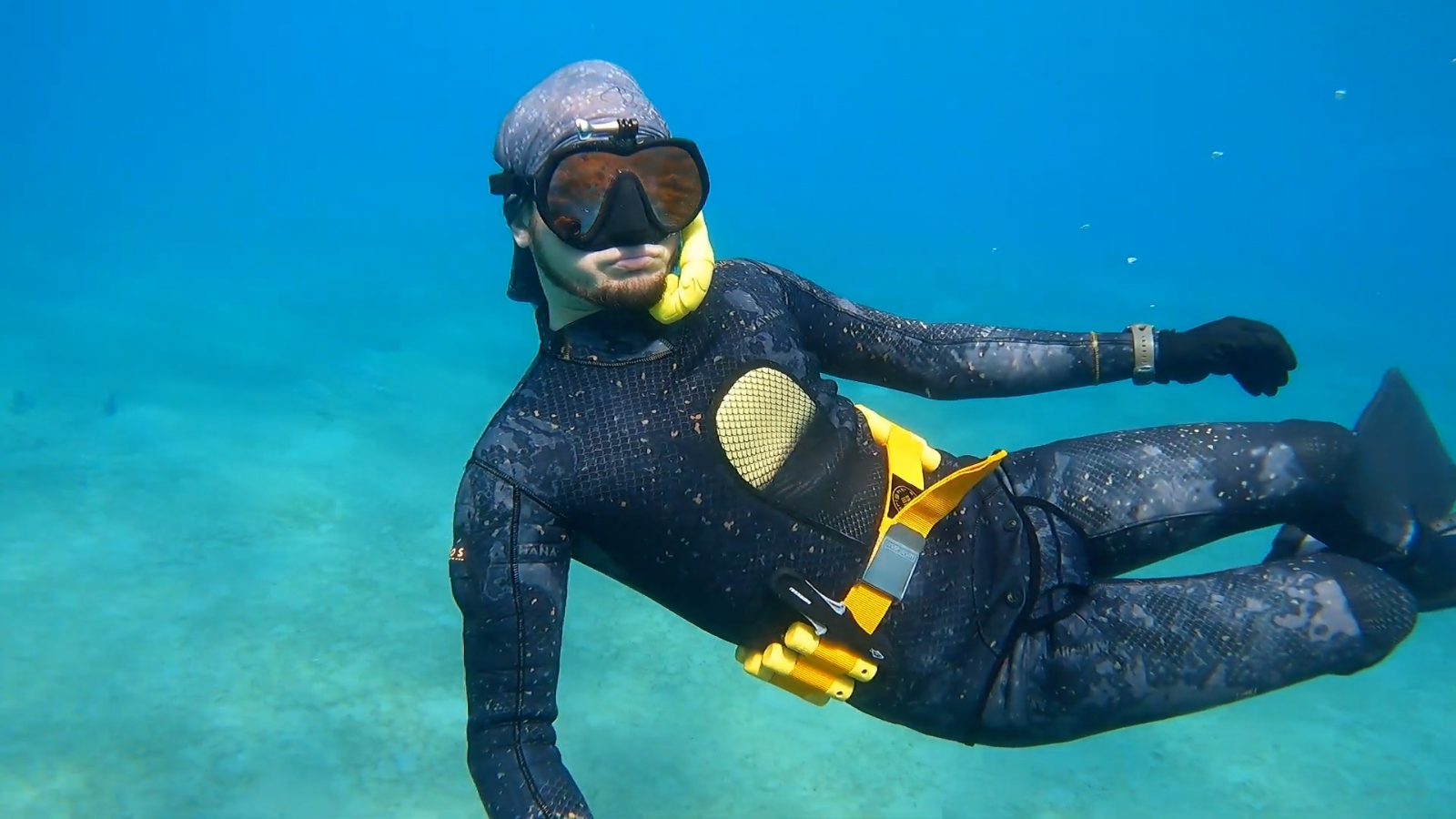 Freediving Pros & Cons | What is Freediving & How Does It Work?