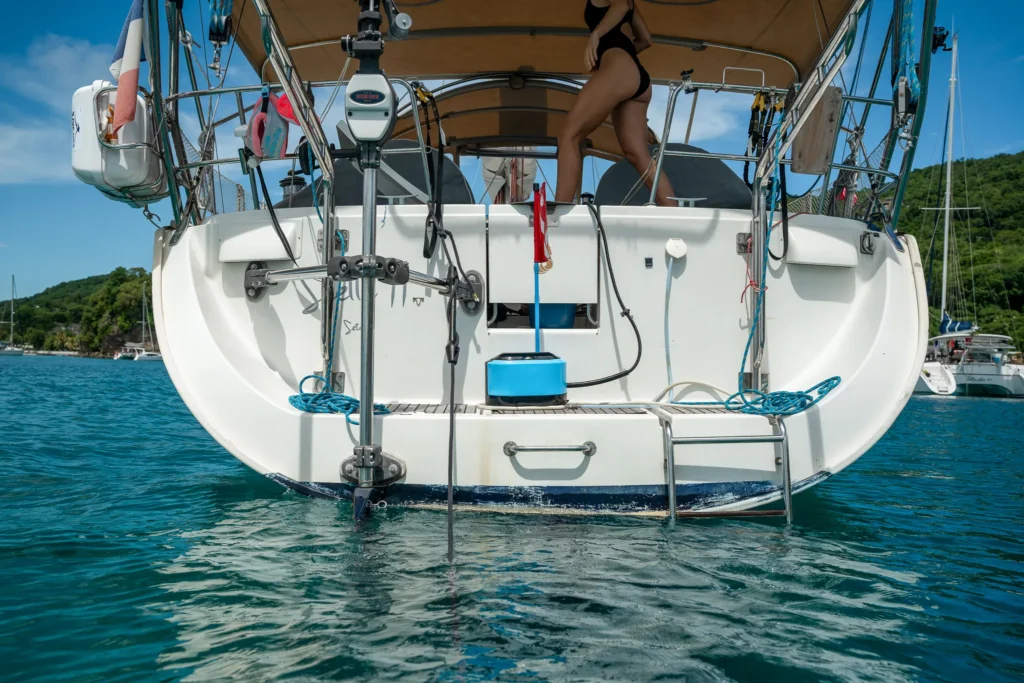 Nomad dive system on the back deck of a sailboat